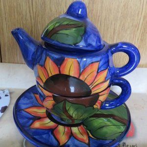 One Cup Teapot Cup and Plate Sunflower Design (K113)